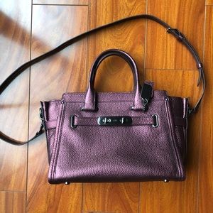 Coach online exclusive Swagger 27